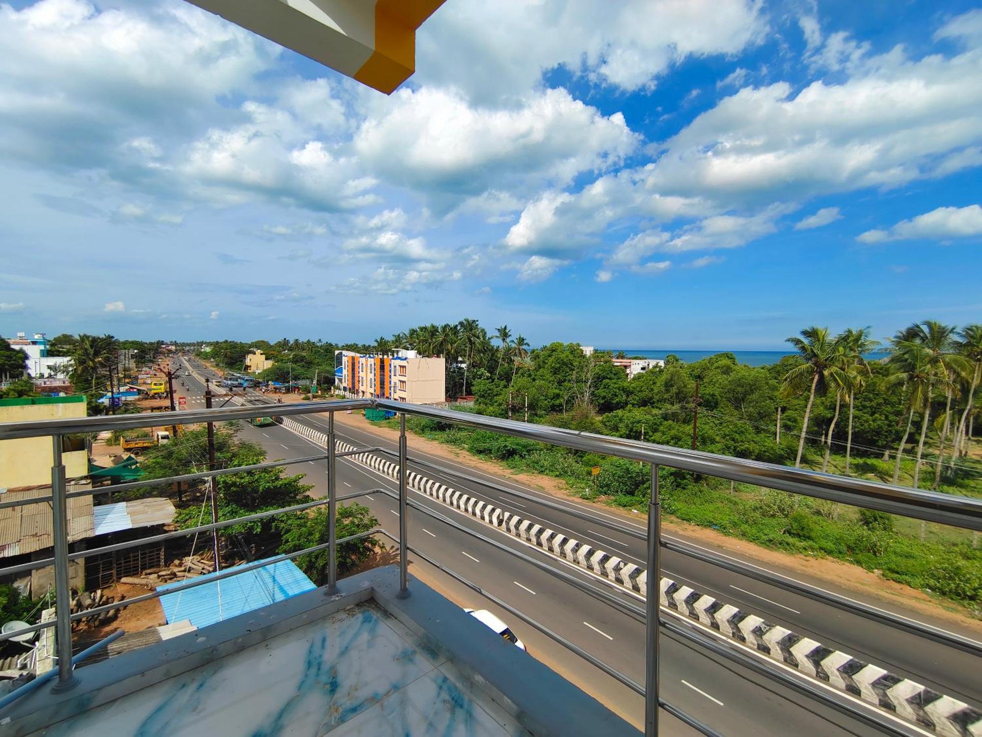 De Lumaa Beachside Stay ปอนดิเชอรี ภายนอก รูปภาพ